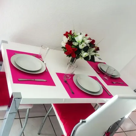 A Avec Terrasse * Каркассонн