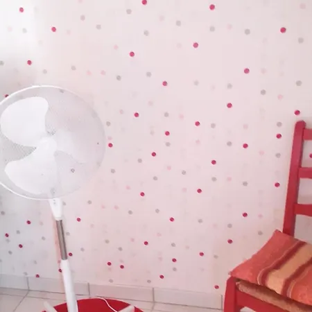 A Avec Terrasse 公寓