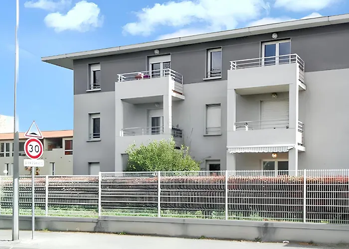 A Avec Terrasse Apartamento Carcasona