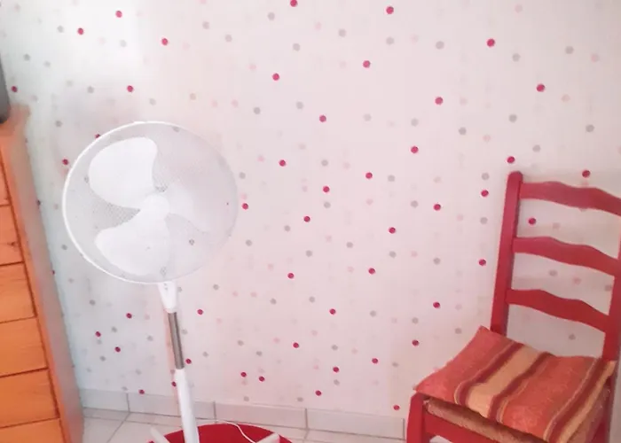 A Avec Terrasse Apartamento